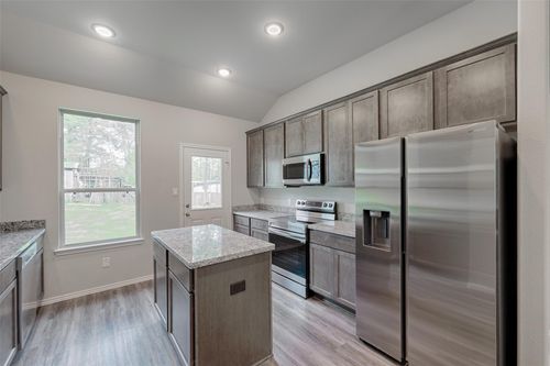 16494 Piper Lane, Montgomery, TX, 77316 | Card Image
