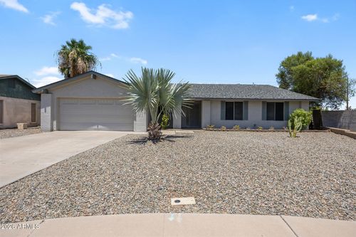 2522 W Olla Cir, Mesa, AZ, 85202-7824 | Card Image