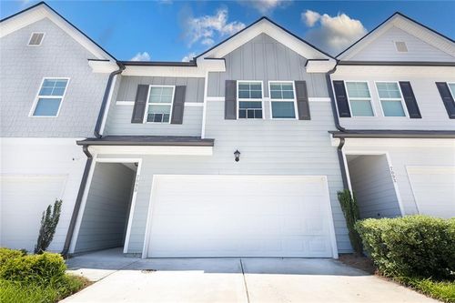 7095 Gladstone Cir, Stonecrest, GA, 30038-5512 | Card Image