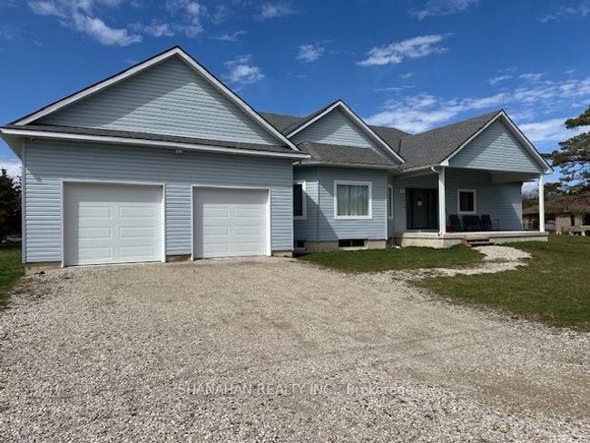 3167 Broadway St, House other with 4 bedrooms, 4 bathrooms and 4 parking in Brooke Alvinston ON | Image 4