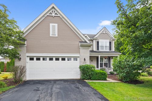 1211 Hall St, Sugar Grove, IL, 60554-5457 | Card Image