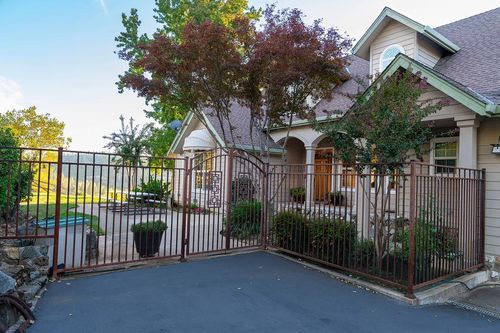 10132 Ranch Rd, Rough And Ready, CA, 95975-9636 | Card Image