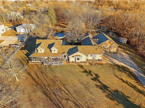 6513 Se Ryan Rd, Blue Springs, MO, 64014-4302 | Card Image