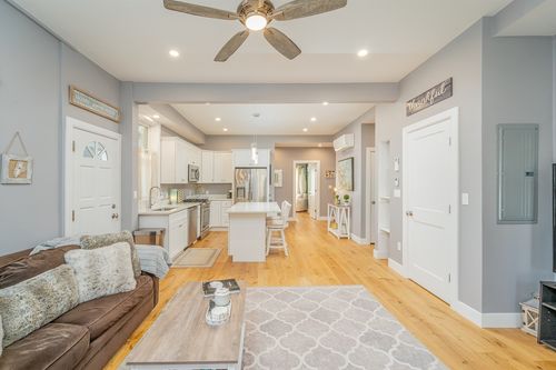 1-184 Woodside Ave, Winthrop, MA, 02152-2062 | Card Image