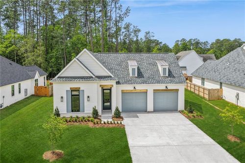 120 Chateau Papillon, Mandeville, LA, 70471-8551 | Card Image