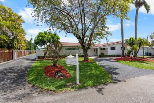 12425 Sw 91st Ave, Miami, FL, 33176-5128 | Card Image