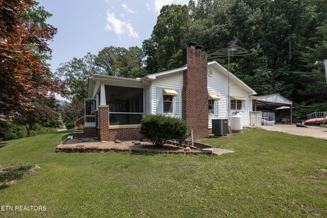 4532 E Lamar Alexander Pkwy, House other with 3 bedrooms, 2 bathrooms and null parking in Walland TN | Image 10