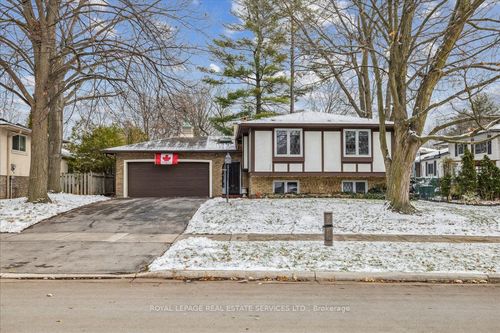 411 Brookmill Rd, Oakville, ON, L6J5K4 | Card Image