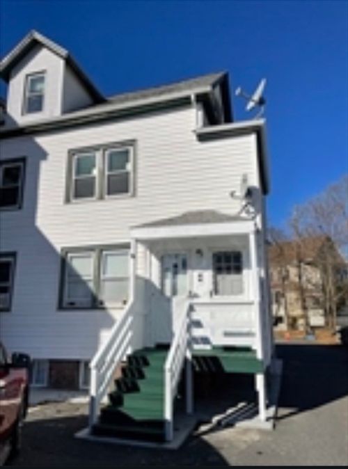 2-16 Wall St, Foxboro, MA, 02035-2914 | Card Image