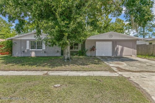 489 Clermont Ave S, Orange Park, FL, 32073-4336 | Card Image