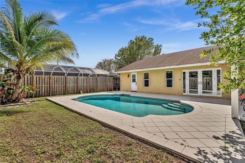4510 Nw 95th Ave, Sunrise, FL, 33351-5160 | Card Image