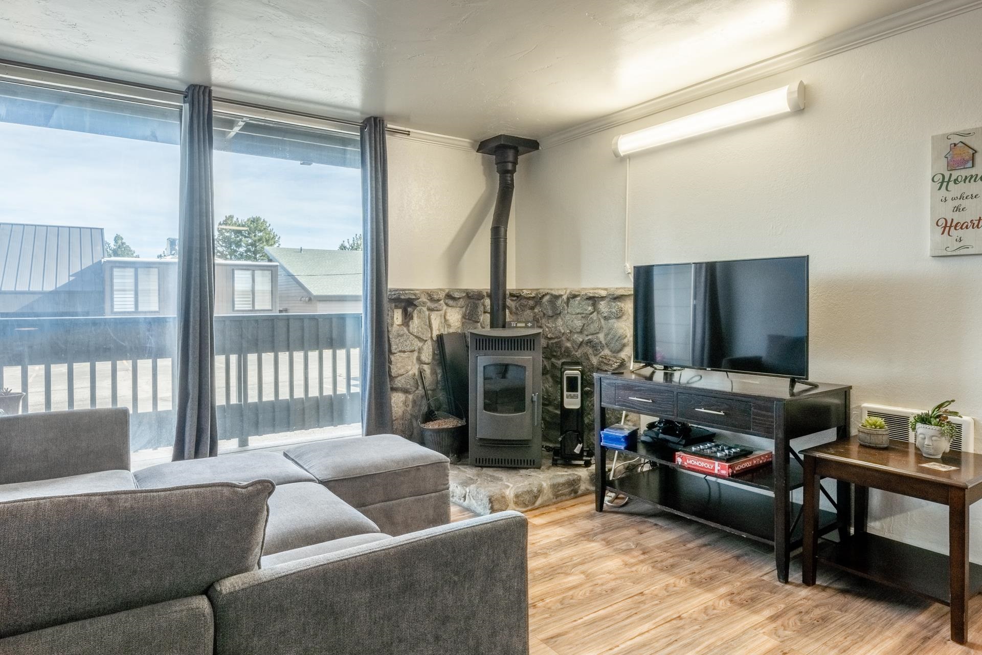 Residential in Mammoth Lakes 4