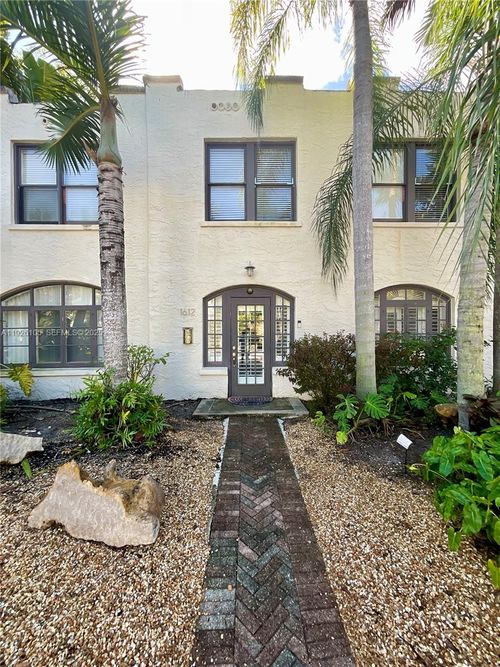 1612-1612 Ne 2nd Ct, Fort Lauderdale, FL, 33301-3812 | Card Image
