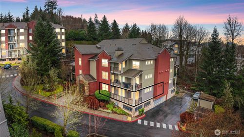 unit-w104-6800 132nd Pl Se, Newcastle, WA, 98059-9112 | Card Image