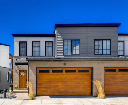 237-7820 Spring Willow Dr Sw, Calgary, AB, T3H6E1 | Card Image