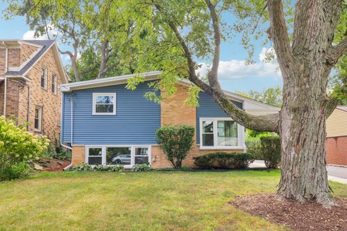 333 Elm St, Glen Ellyn, IL, 60137-3803 | Card Image