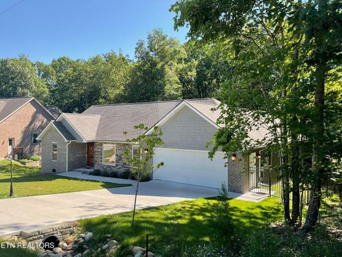 120 Bent Oak Ter, Crossville, TN, 38558-2837 | Card Image