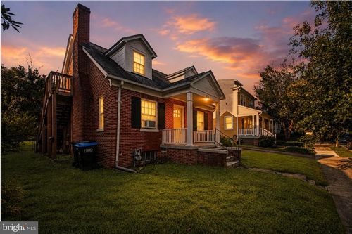 814 Brompton St, Fredericksburg, VA, 22401-4702 | Card Image