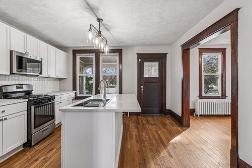 1529 Dale St N, Saint Paul, MN, 55117-3410 | Card Image
