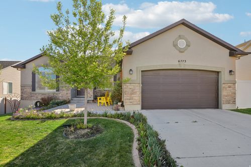 6773 Liza Ln, West Jordan, UT, 84081-4208 | Card Image