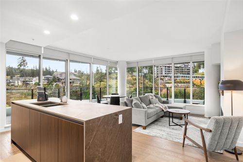 1015-2000 Hannington Rd, Langford, BC, V9B7C1 | Card Image