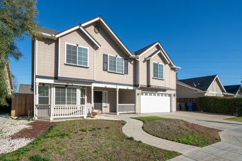 4774 W Oswego Avenue, Fresno, CA, 93722 | Card Image