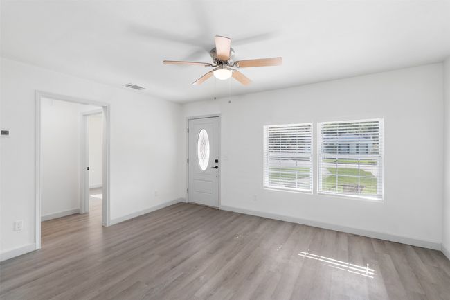 2012 Watauga Ct E, House other with 3 bedrooms, 2 bathrooms and null parking in Fort Worth TX | Image 5