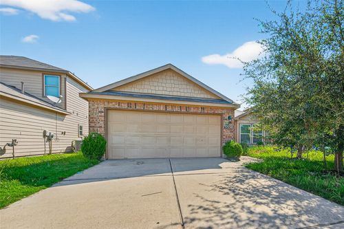 5530 Casa Calvet Dr, Katy, TX, 77449-1635 | Card Image