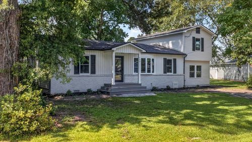 133 Stephanie Cir, Summerville, SC, 29483-9308 | Card Image