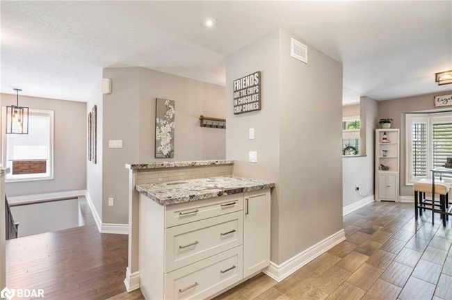 17 Hillcrest Dr, House other with 3 bedrooms, 3 bathrooms and 3 parking in Alliston ON | Image 6