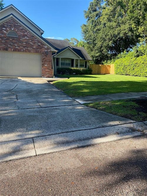 303 Silver Pine Dr, LAKE MARY, FL, 32746-4828 | Card Image