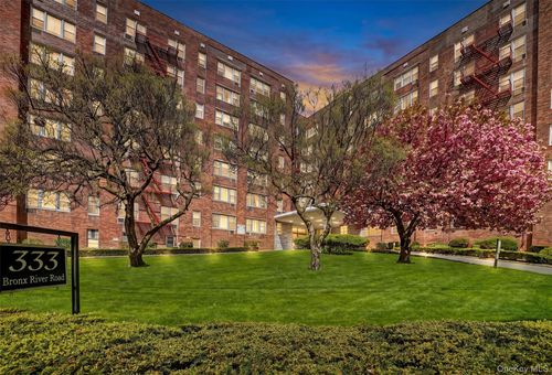626-333 Bronx River Rd, Yonkers, NY, 10704-3451 | Card Image