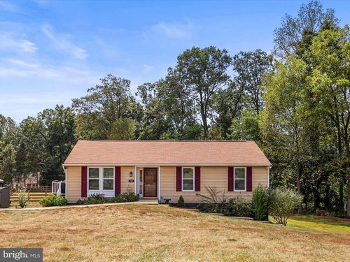 723 Velvet Run Ct, Westminster, MD, 21157-3823 | Card Image