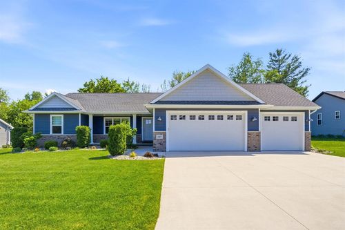 107 Brookwood Drive, HORTONVILLE, WI, 54944 | Card Image