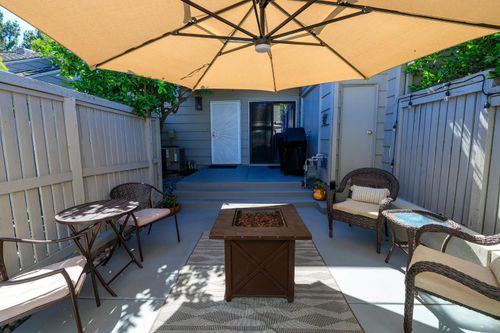 c-270 W Rumble Rd, Modesto, CA, 95350-1342 | Card Image