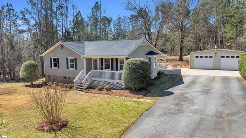 116 Flowers Rd, Greenwood, SC, 29649-8615 | Card Image