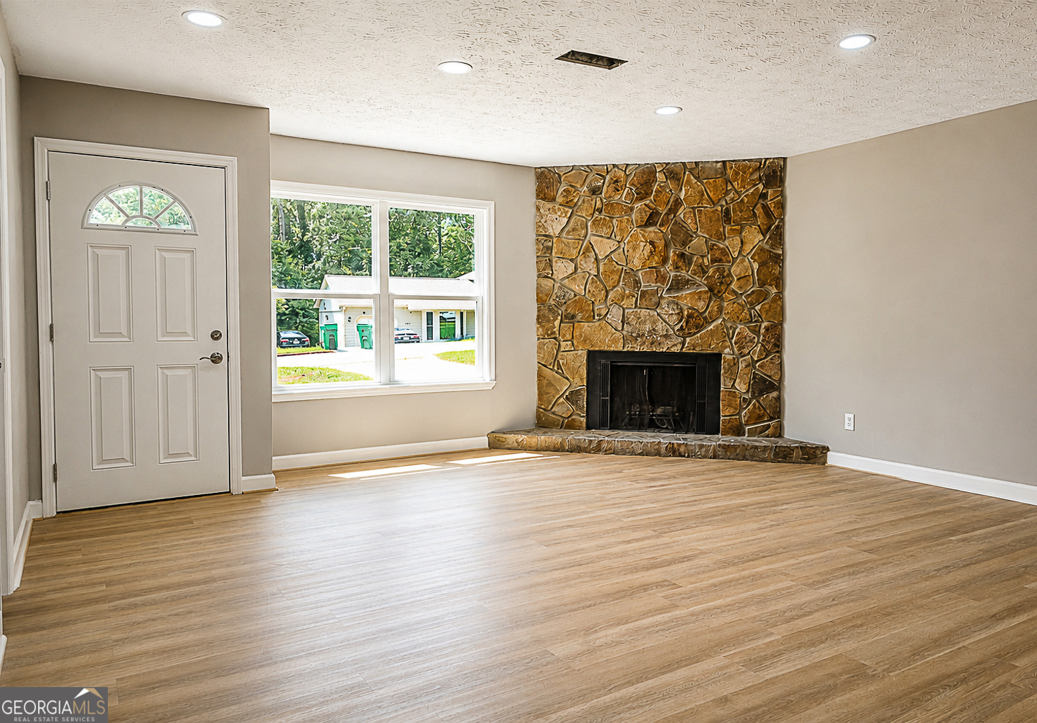 Residential in Lithonia 4