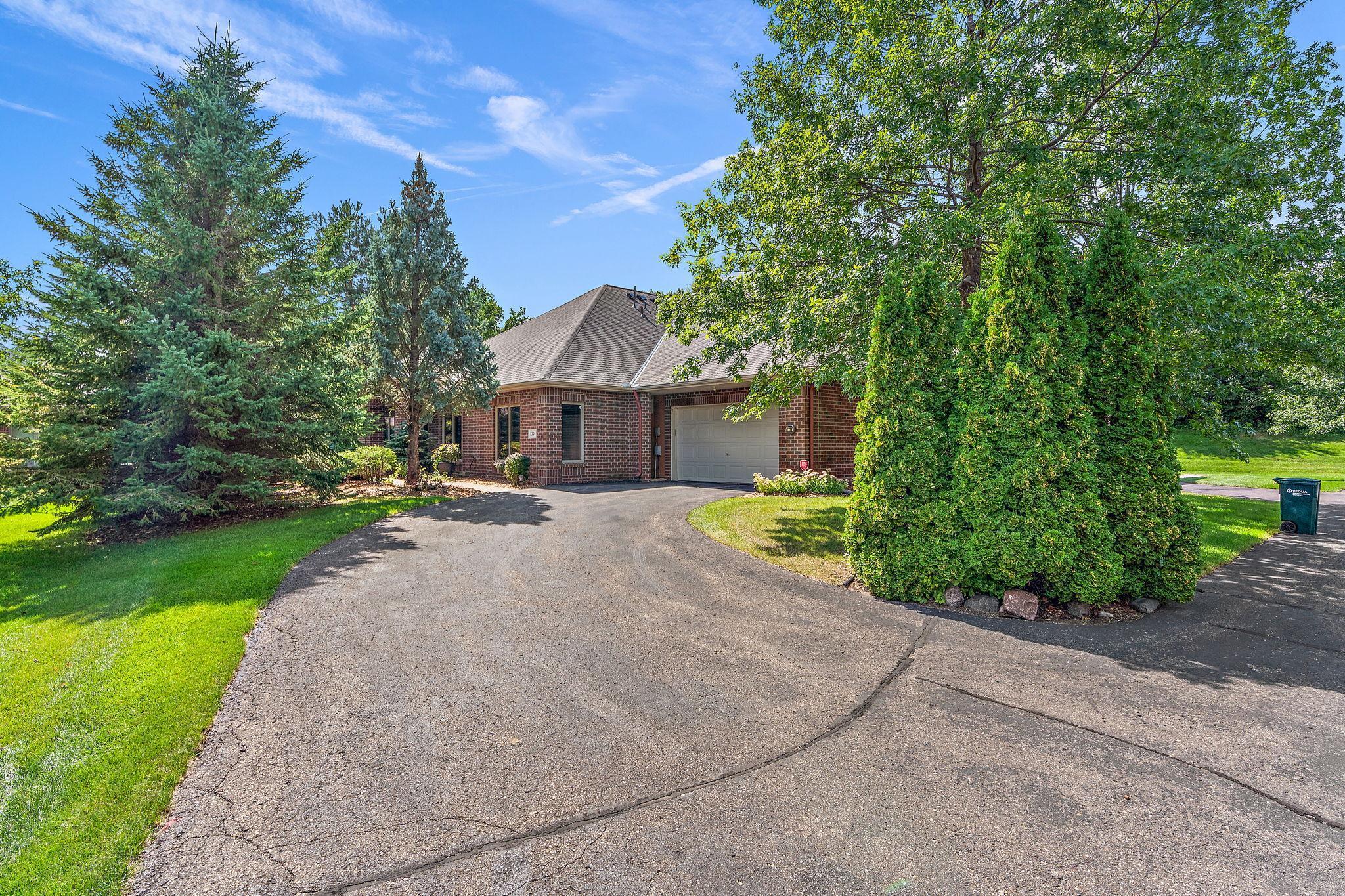Deerwood Ct, Hudson, WI 54016