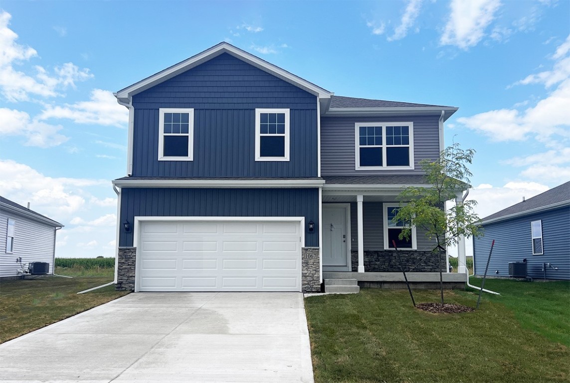 Bear Dr, Tiffin, IA 52340