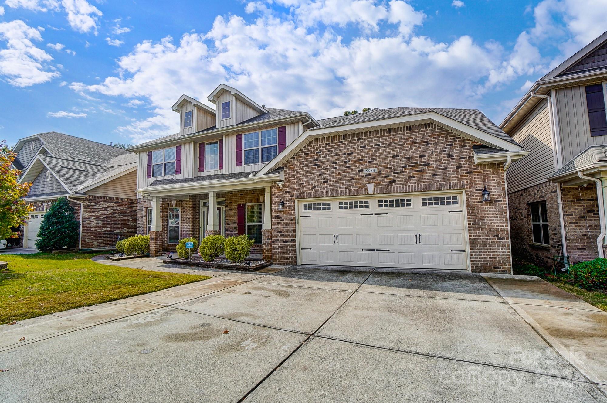 Loughlin Ln, Charlotte, NC 28273