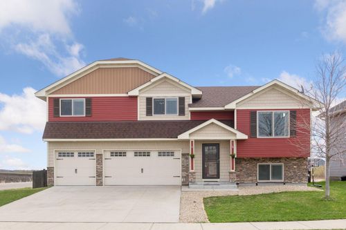 100 Serenity Ave, Howard Lake, MN, 55349-5254 | Card Image
