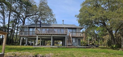 2248 Highway 98 E, CARRABELLE, FL, 32322-2226 | Card Image