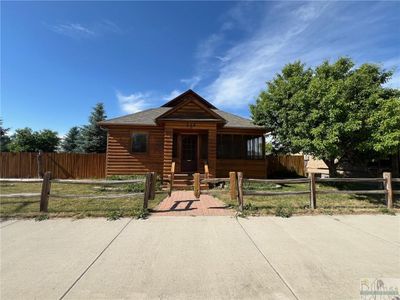 225 W 3rd Street, House other with 3 bedrooms, 1 bathrooms and null parking in Hardin MT | Image 1