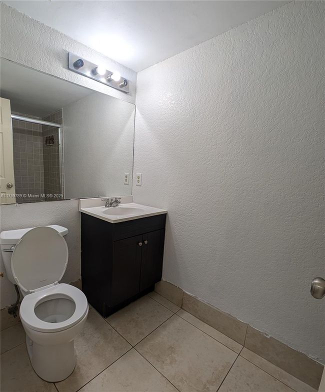 APT-1112 - 9777 Westview Dr, Condo with 2 bedrooms, 2 bathrooms and null parking in Coral Springs FL | Image 21