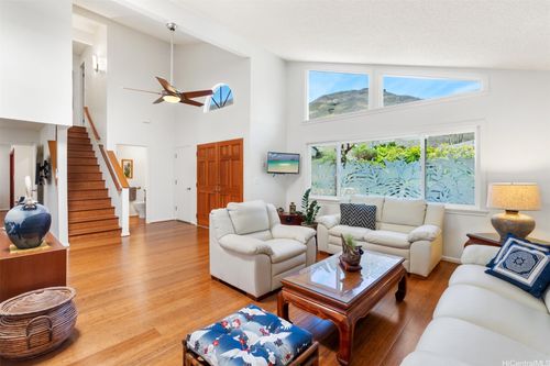 1338 Kuuna Pl, Kailua, HI, 96734-3657 | Card Image