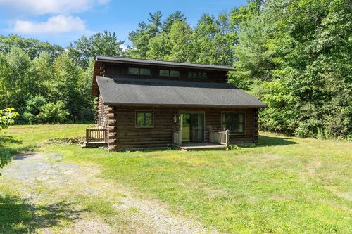 95 School House Rd, Phillipston, MA, 01331-9778 | Card Image