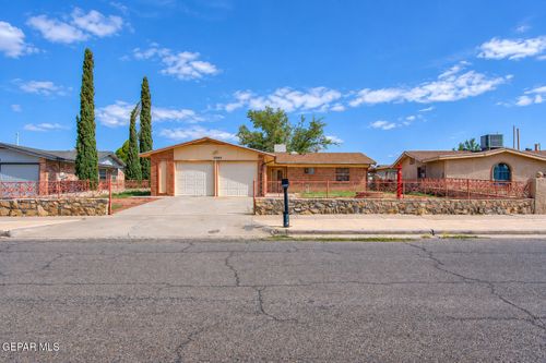 11165 Wharf Cove Dr, El Paso, TX, 79936-2925 | Card Image