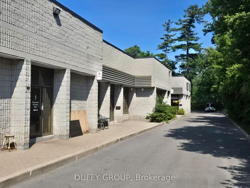 2-1605 Sedlescomb Dr, Mississauga, ON, L4X1M4 | Card Image