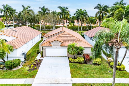 9702 Harbour Lake Cir, Boynton Beach, FL, 33437-3813 | Card Image