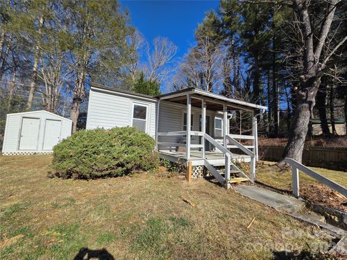 102 Malvern Drive, Hendersonville, NC, 28739 | Card Image